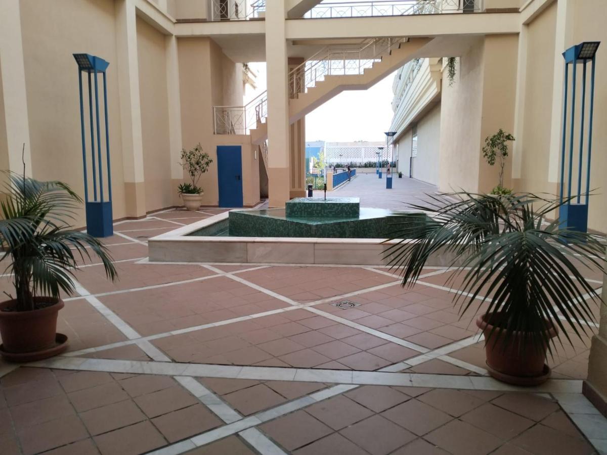 Estudio Fibes-Lux Sevilla Bagian luar foto